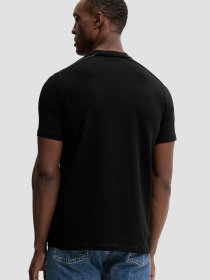 Футболка Karl Lagerfeld модель 561221.755020;990 Футболка Karl Lagerfeld модель 561221.755020;990 Фото