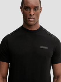 Футболка Karl Lagerfeld модель 561221.755020;990 Футболка Karl Lagerfeld модель 561221.755020;990 Фото