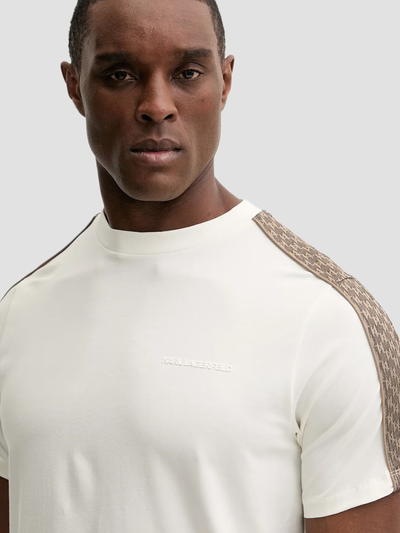 Футболка Karl Lagerfeld модель 561221.755036;80 Фото