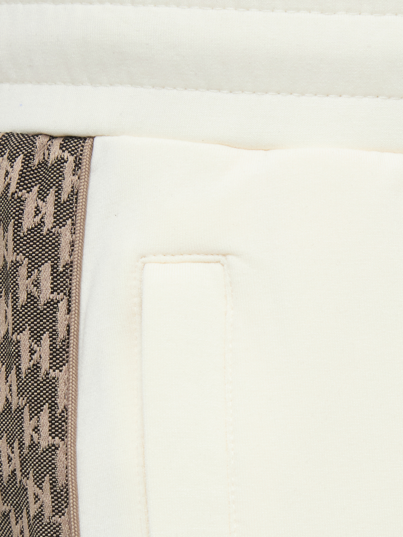 Мужские белые спортивные брюки модель 561902.705008;80 Фото