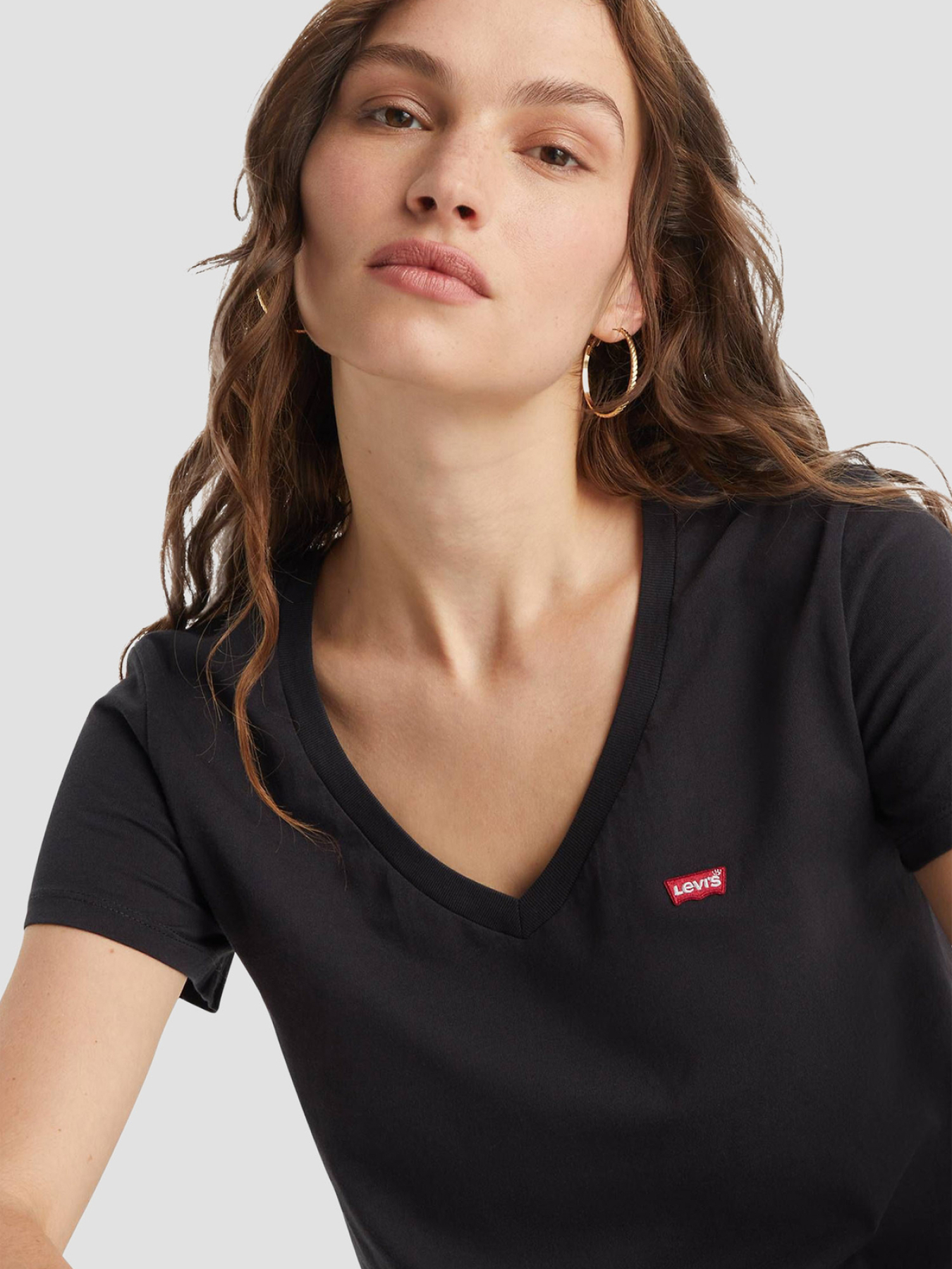 Жіноча чорна футболка модель 85341;0003 Фото