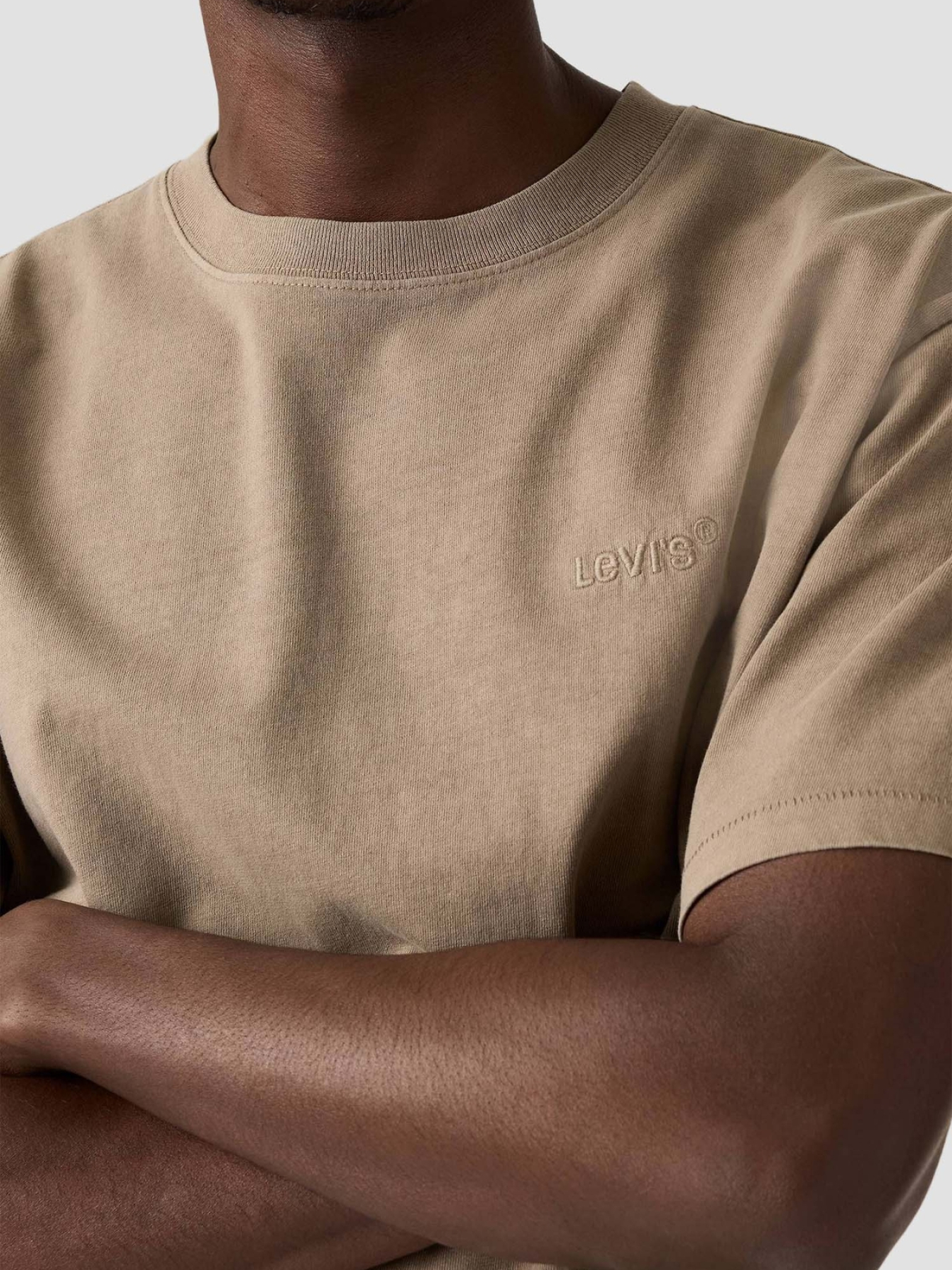 Чоловіча бежева футболка модель A0637;0161 Фото