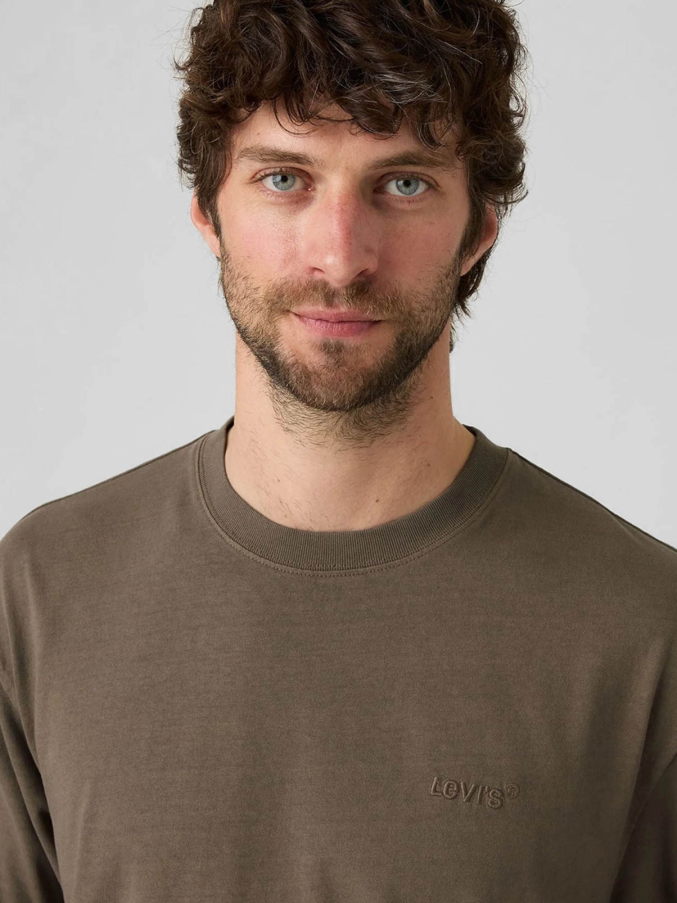 Чоловіча коричнева футболка модель A0637;0175 Фото