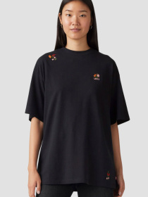 Жіноча чорна футболка модель A4924;0081 Фото