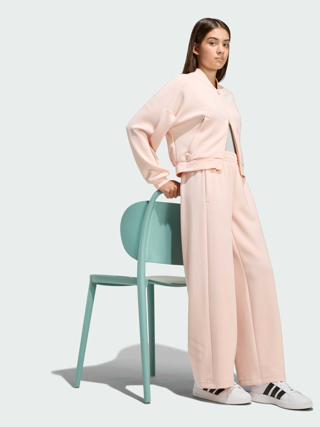 Кофта Adidas Культовые силуэты модель KR2255 Кофта Adidas Культовые силуэты модель KR2255 Фото