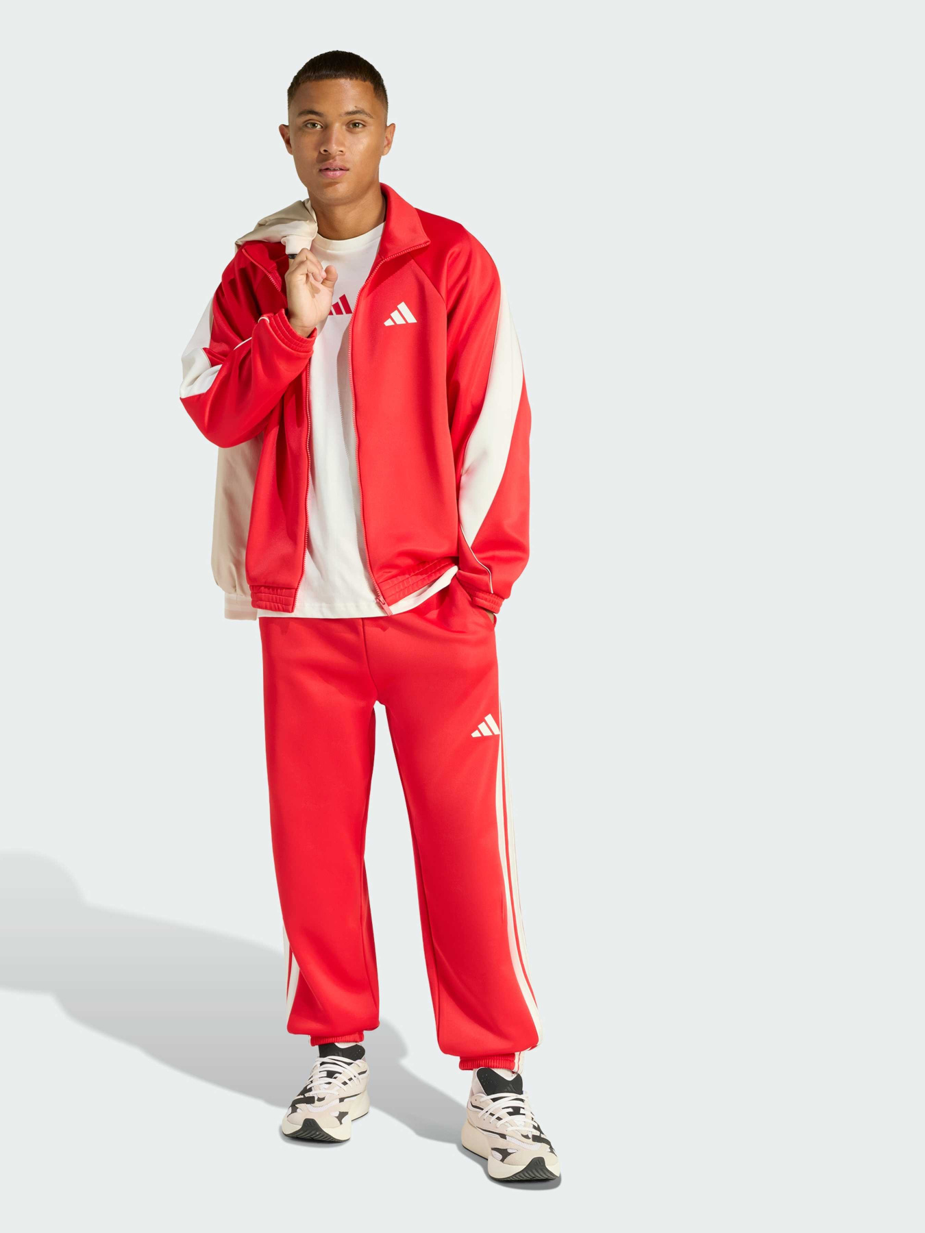 Джогери Adidas модель KE9573 Джогери Adidas модель KE9573 Фото