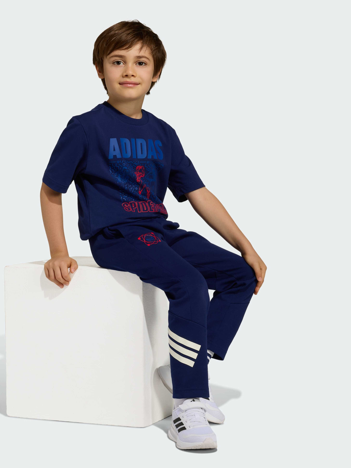 Спортивні штани ADIDAS MARVEL SPIDER-MAN модель JZ3570 Фото