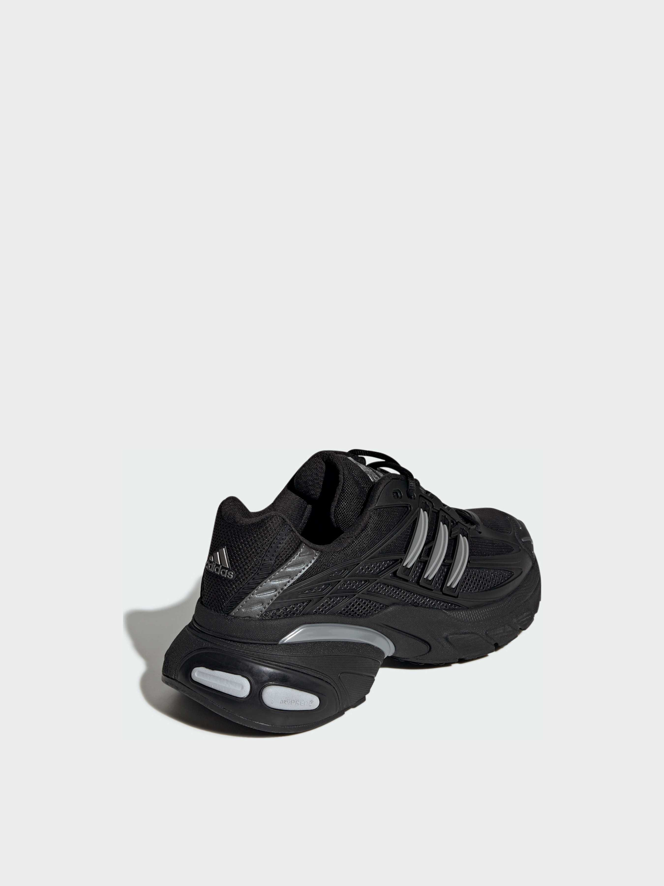 Кроссовки повседневные Adidas модель HQ7555 Фото