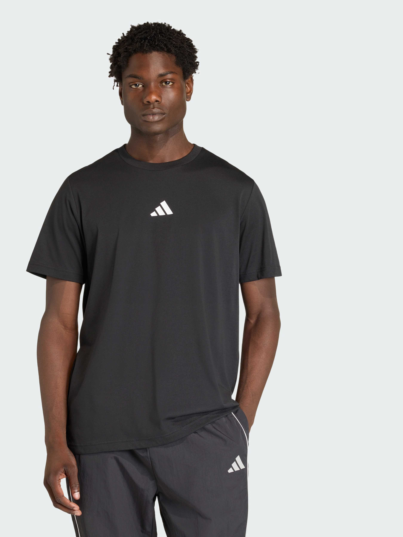 Футболка спортивная Adidas Clima модель KB9404 Футболка спортивная Adidas Clima модель KB9404 Фото