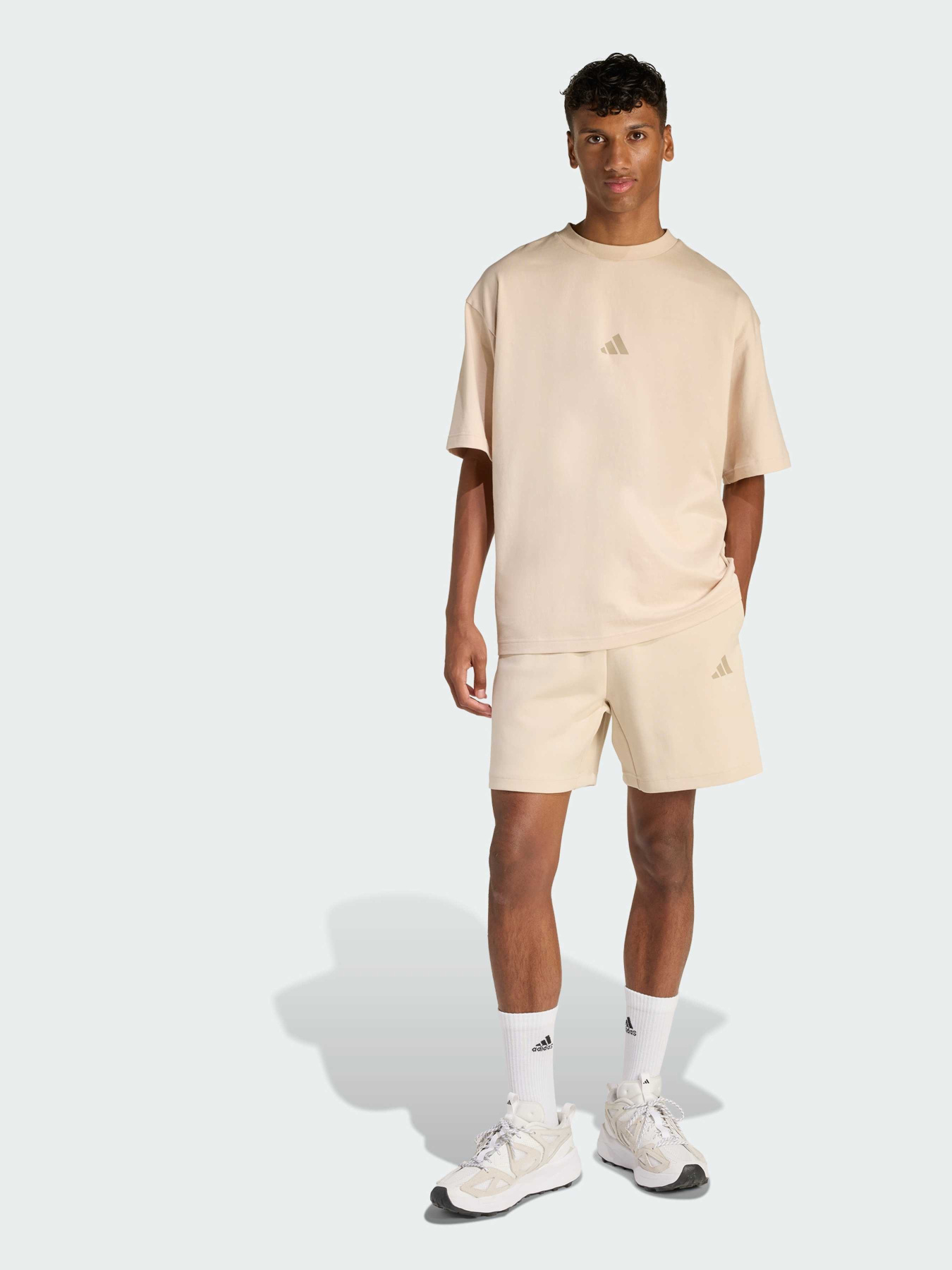 Повседневные шорты Adidas модель KD7659 Фото