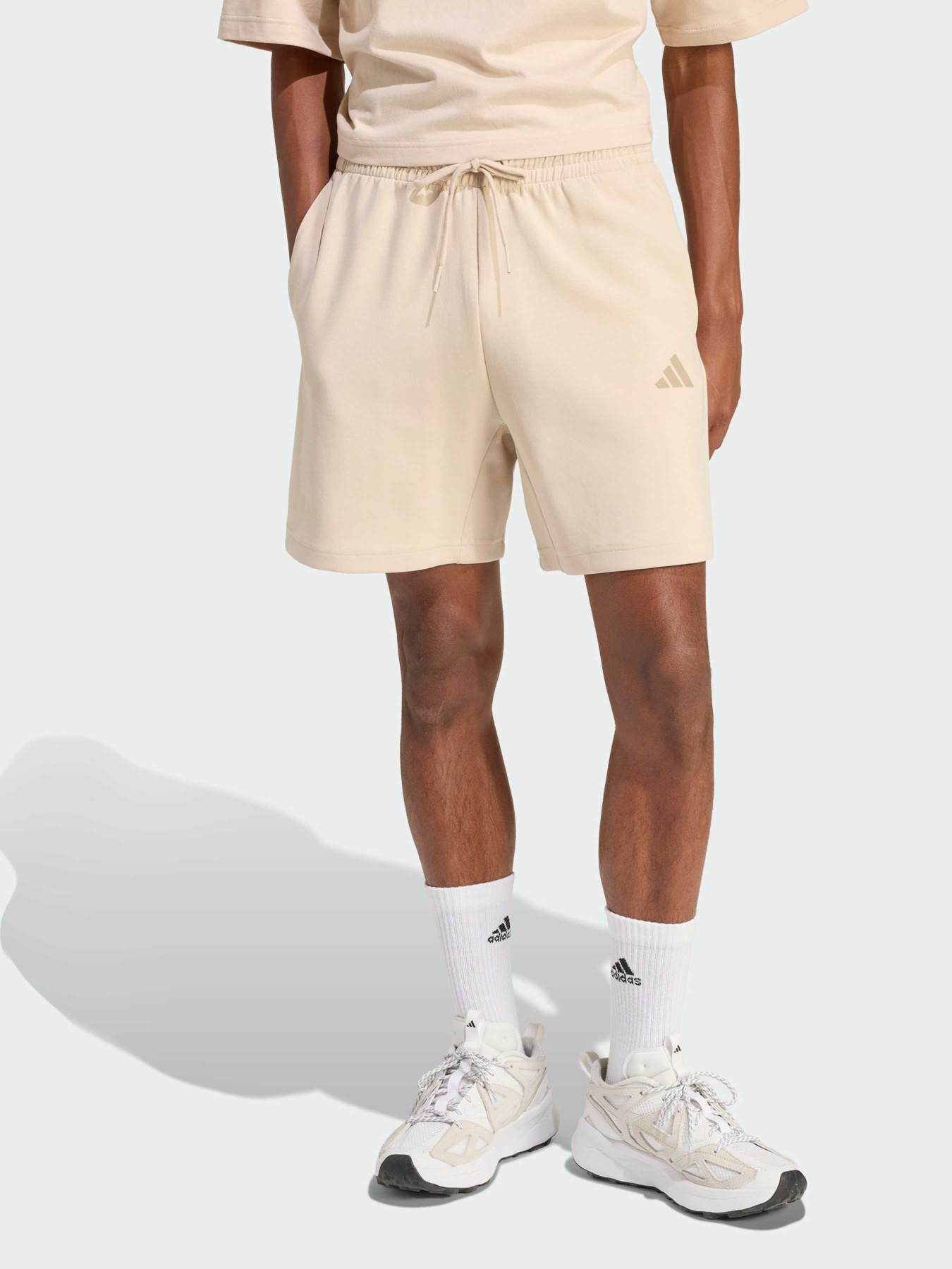 Повседневные шорты Adidas модель KD7659 Фото