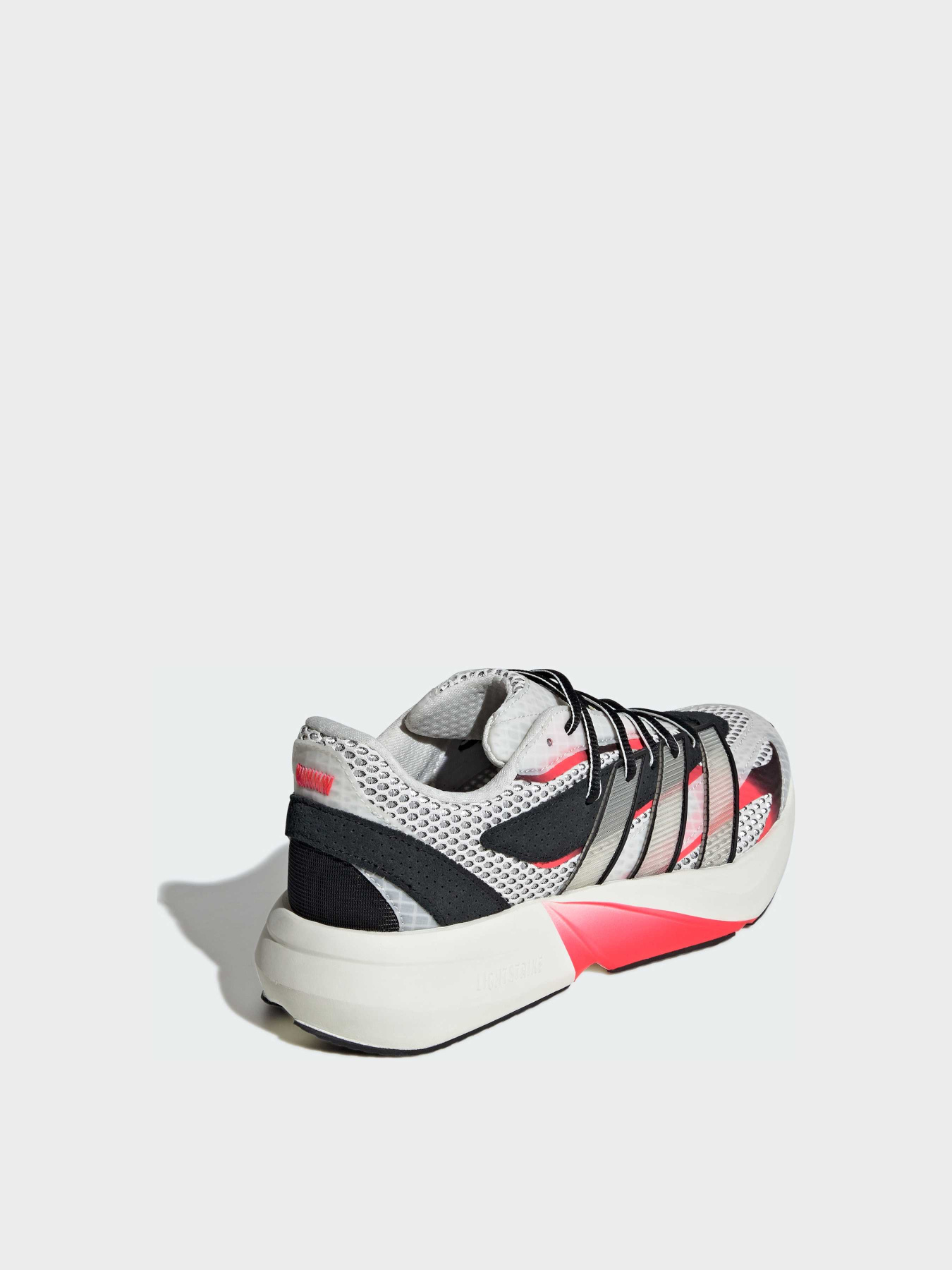 Кроссовки повседневные Adidas модель HQ9347 Фото