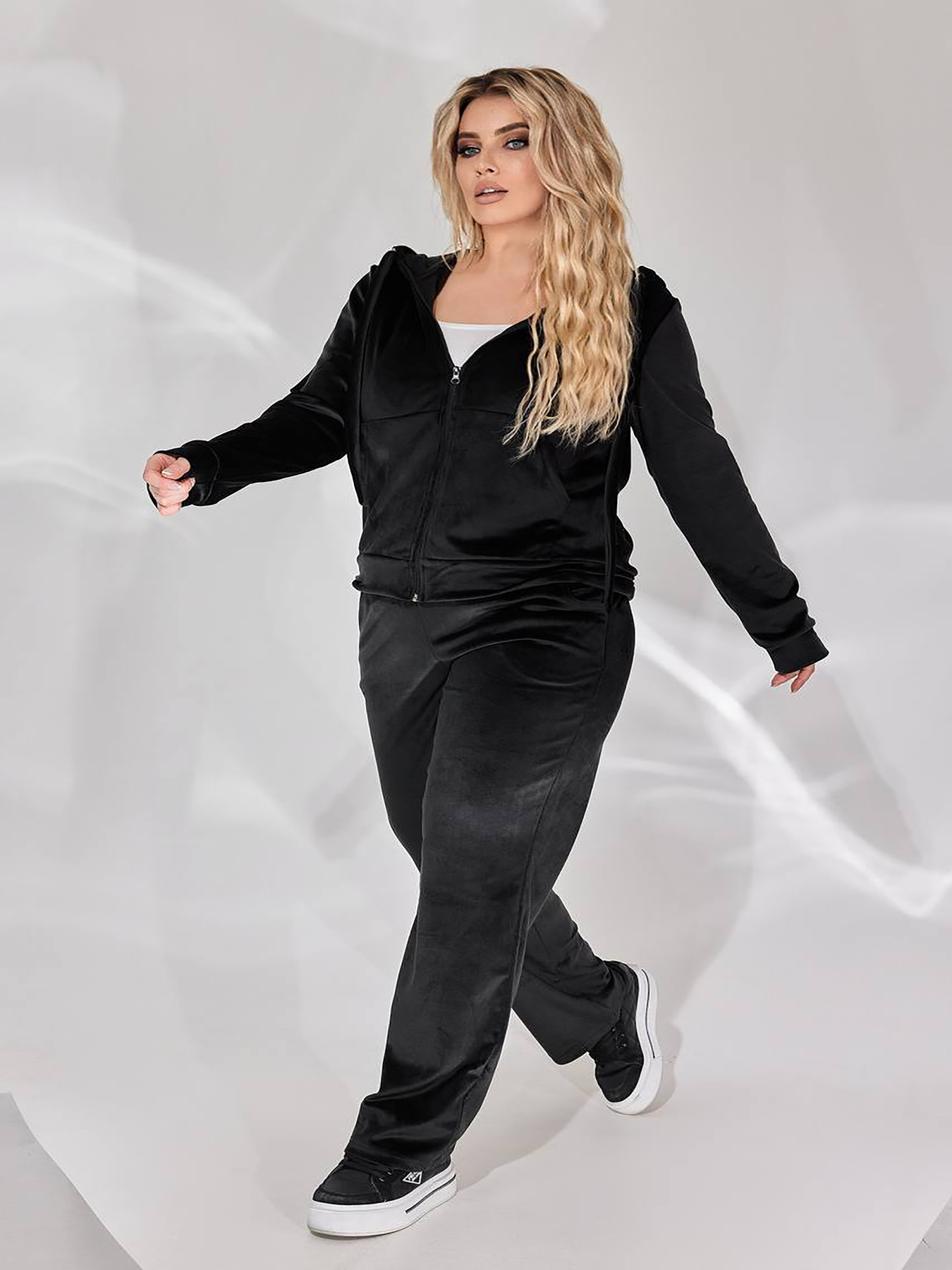 Женский велюровый спортивный костюм модель 300006-2 Фото