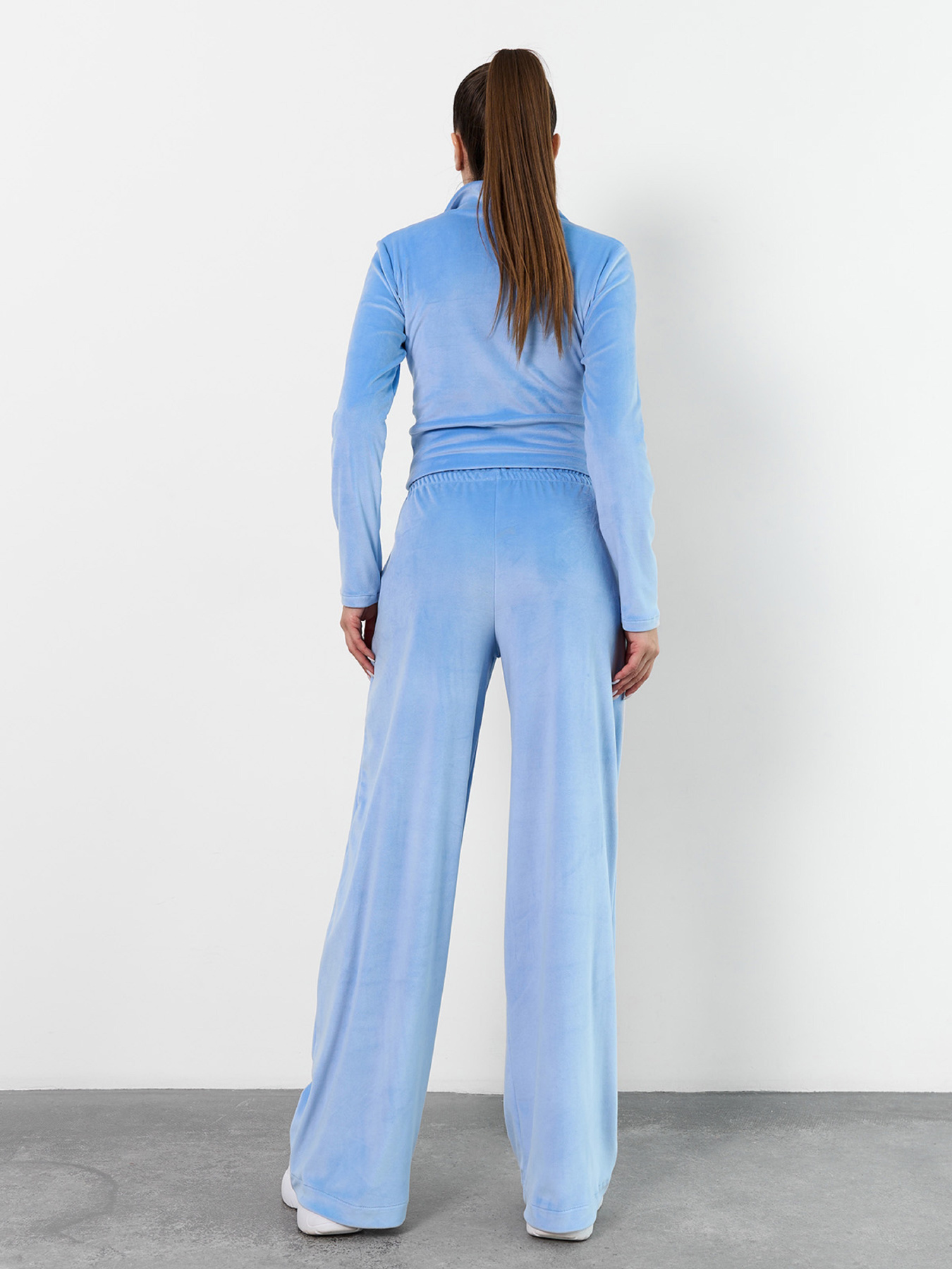 Костюмы модель 15342_голубой Костюмы модель 15342_голубой Фото