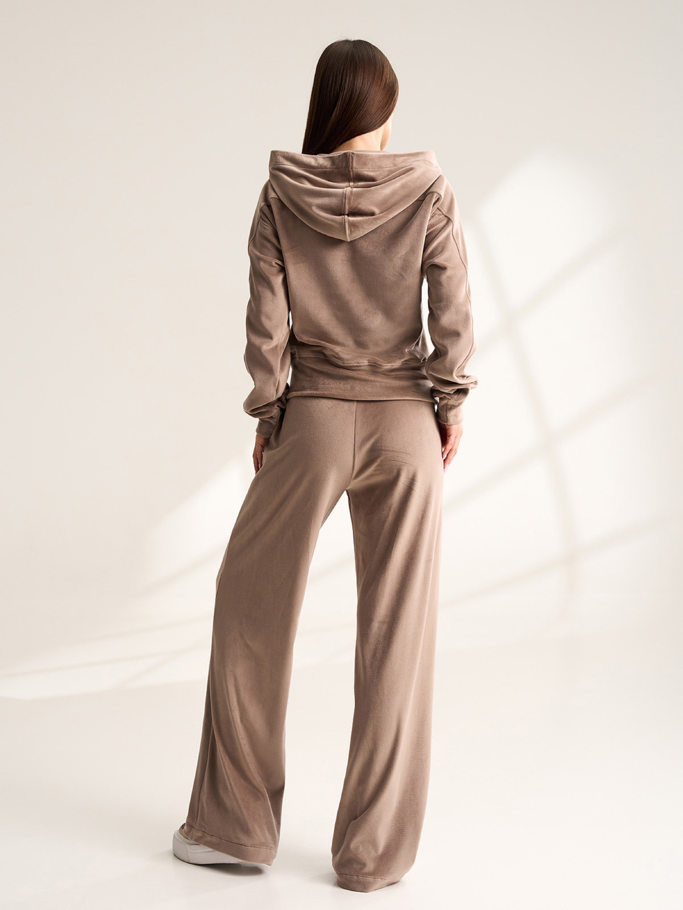 Спортивный костюм ISSA Plus модель 15526_бежевый Фото