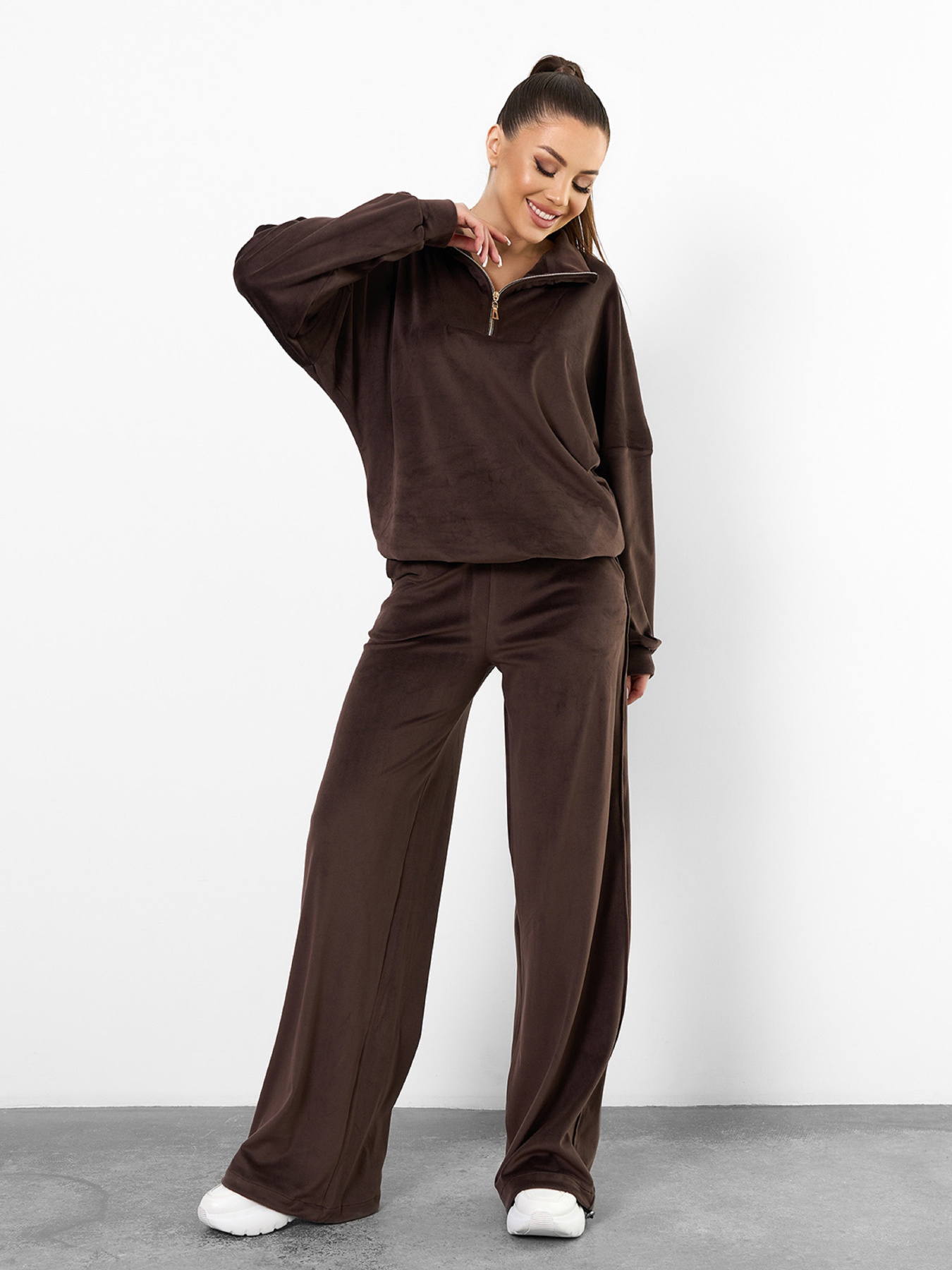 Жіночі костюми модель 15537_темно-коричневый Фото