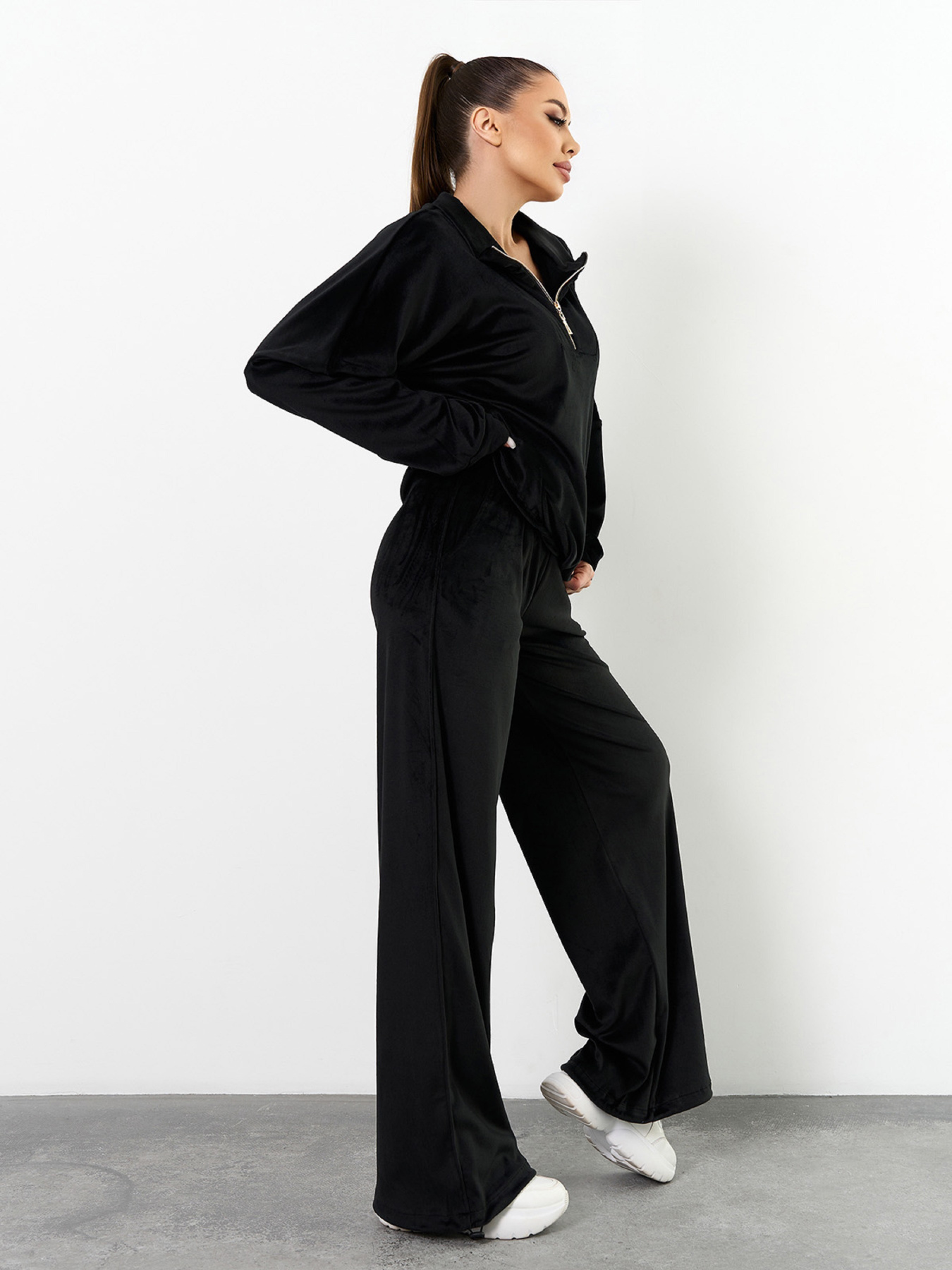 Жіночі костюми модель 15537_черный Фото
