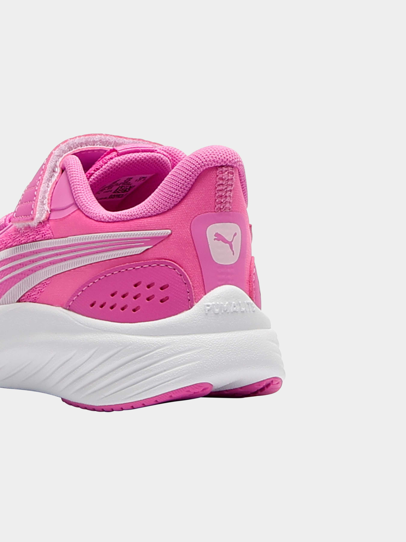 Кроссовки повседневные PUMA Pounce Lite Ac+ Ps модель 311650 Фото