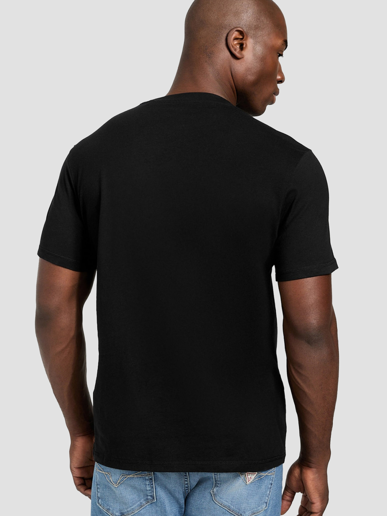 Футболка GUESS модель M5BI04.I3Z14;JBLK Футболка GUESS модель M5BI04.I3Z14;JBLK Фото