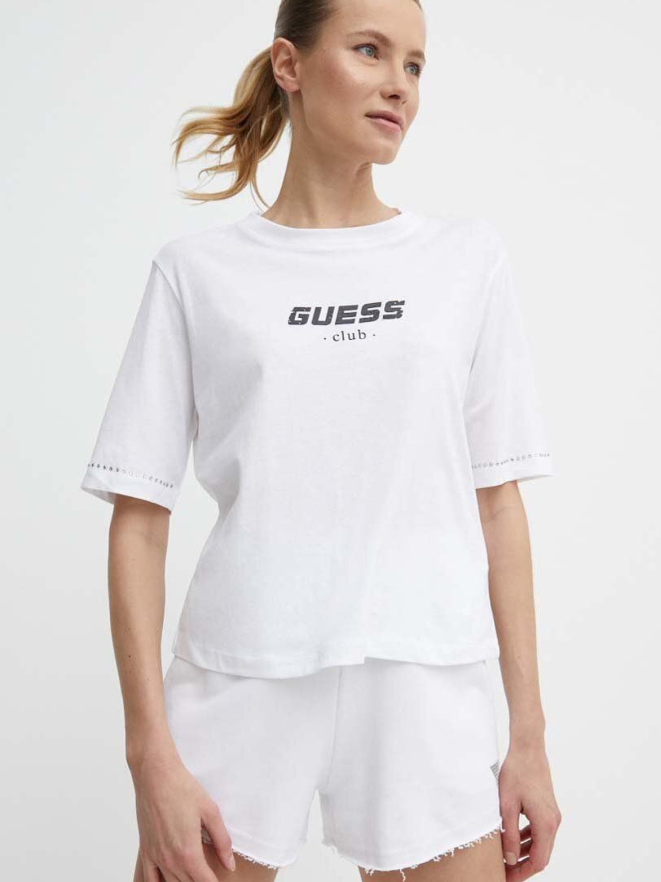 Футболка GUESS модель V4GI11.JA914;G011 Фото