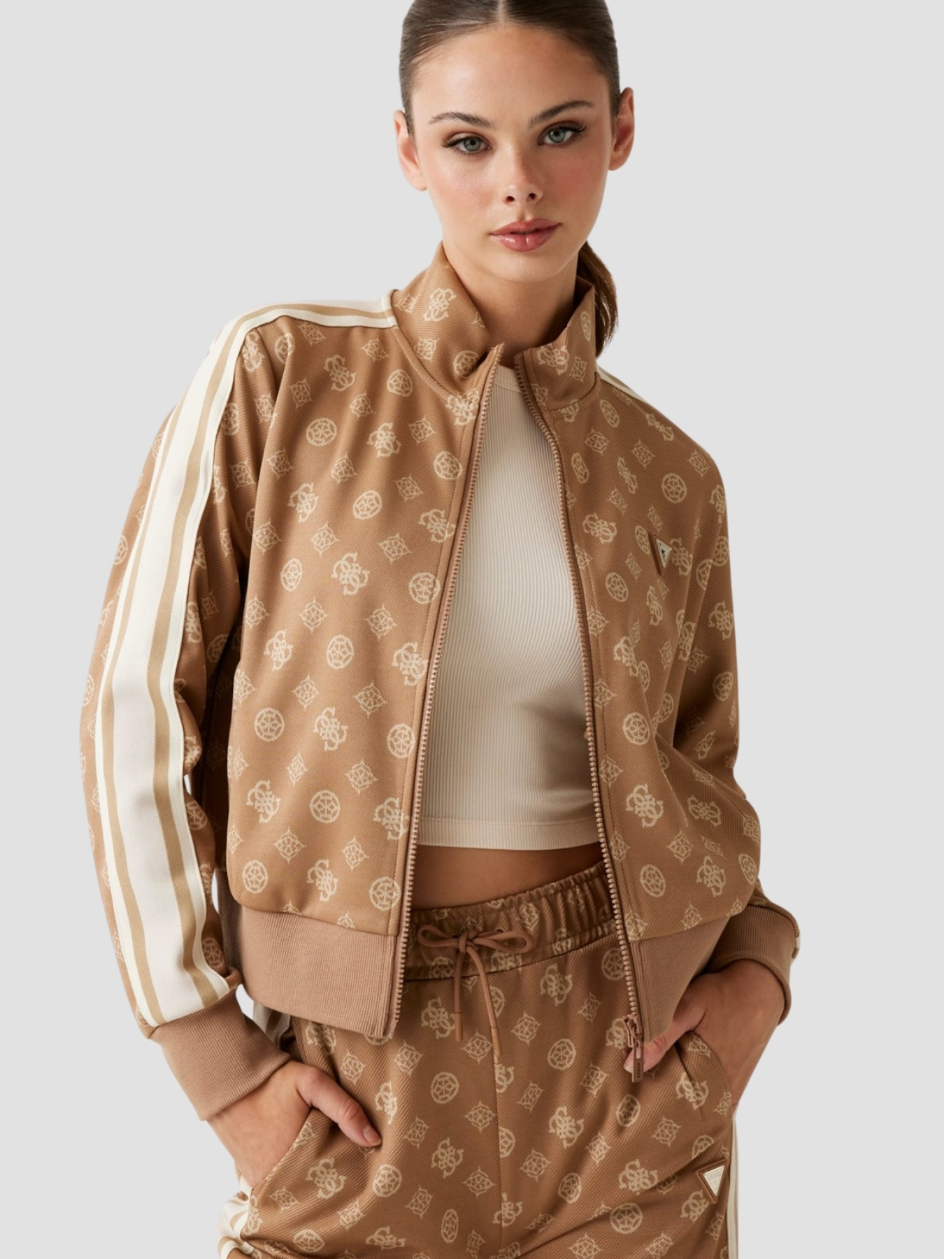 Спортивная кофта GUESS модель V5YQ07.K0282;FNDS Фото