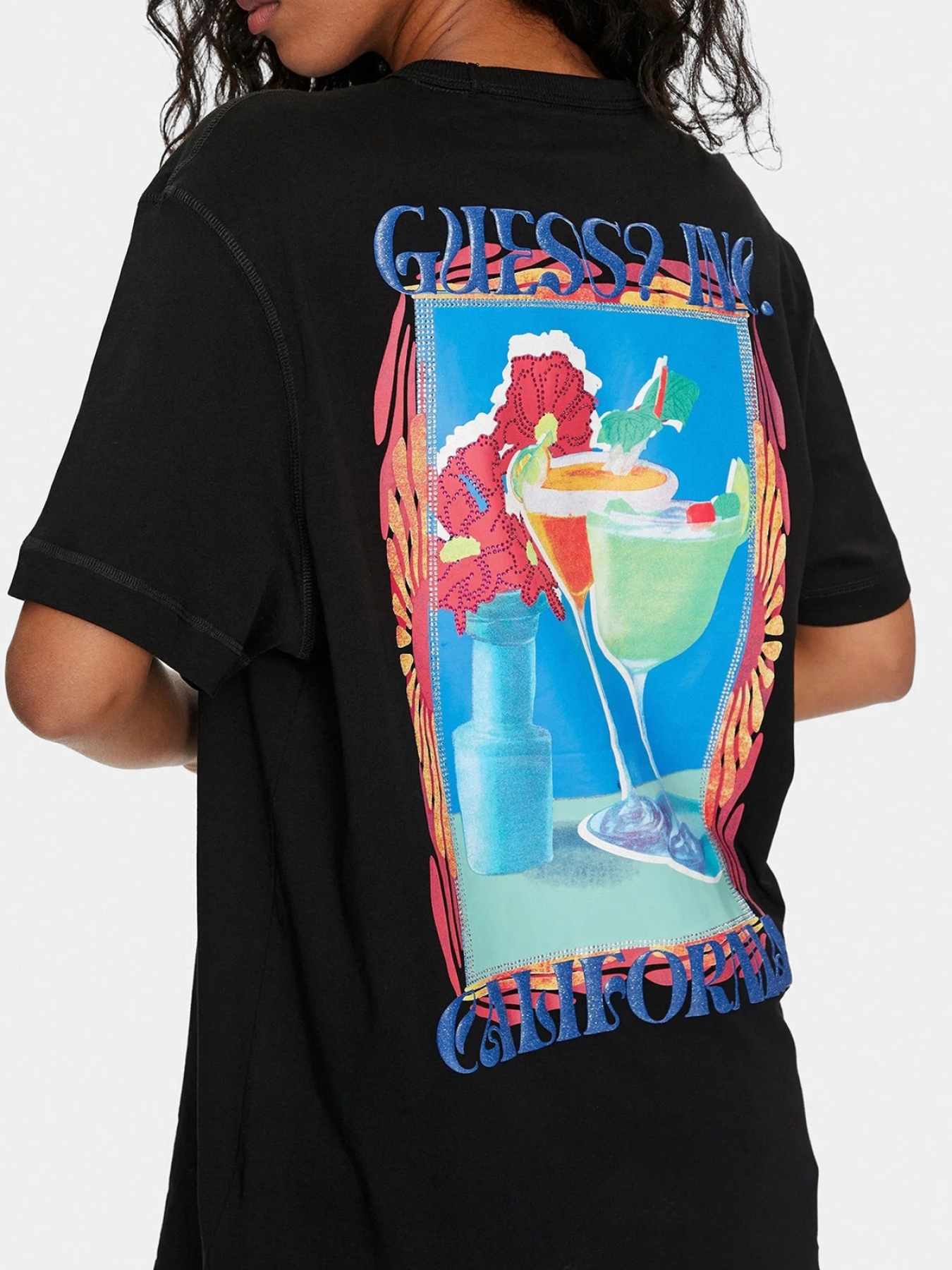 Футболка GUESS модель W4GI19.JA914;JBLK Футболка GUESS модель W4GI19.JA914;JBLK Фото