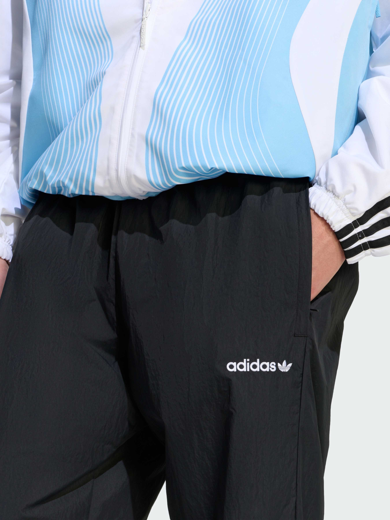 Спортивные брюки SANTIAGO модель KE3430 Спортивные брюки SANTIAGO модель KE3430 Фото