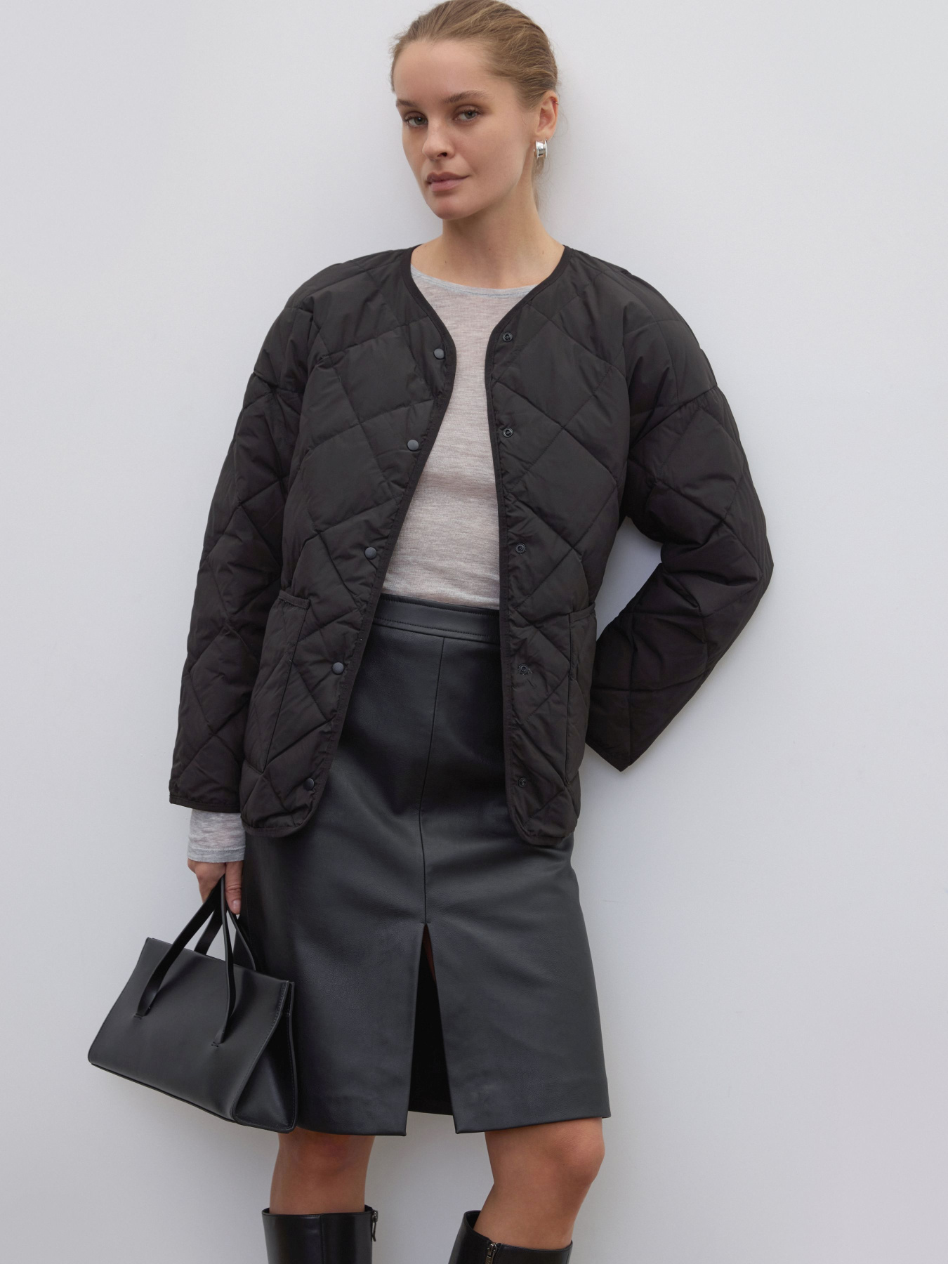 Куртка ESTRO 2540-026001, колір чорний модель 2540-026001 Фото