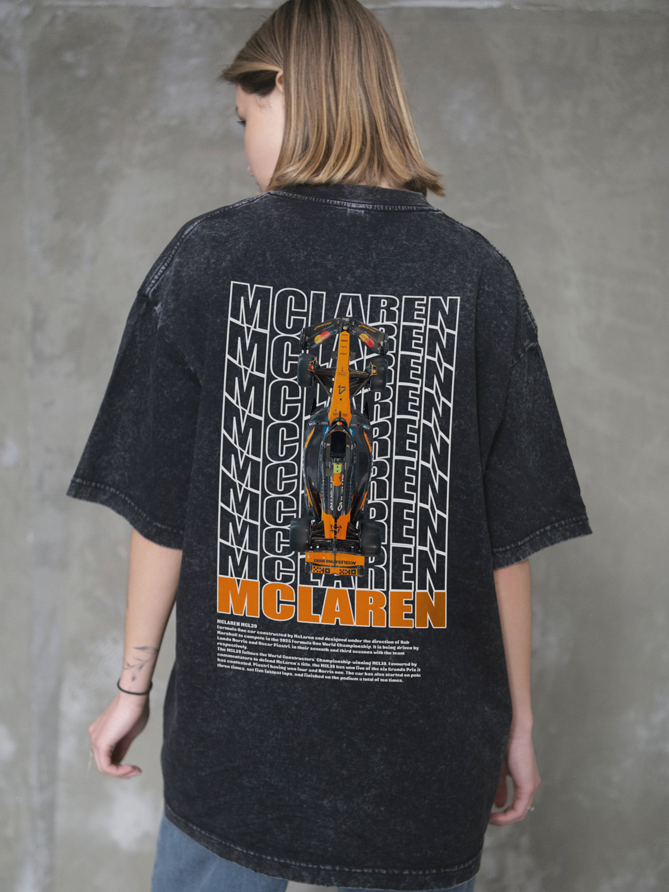 Жіноча Виварена Оверсайз Футболка Without Washed З Принтом Mclaren Black модель 8056151 Фото