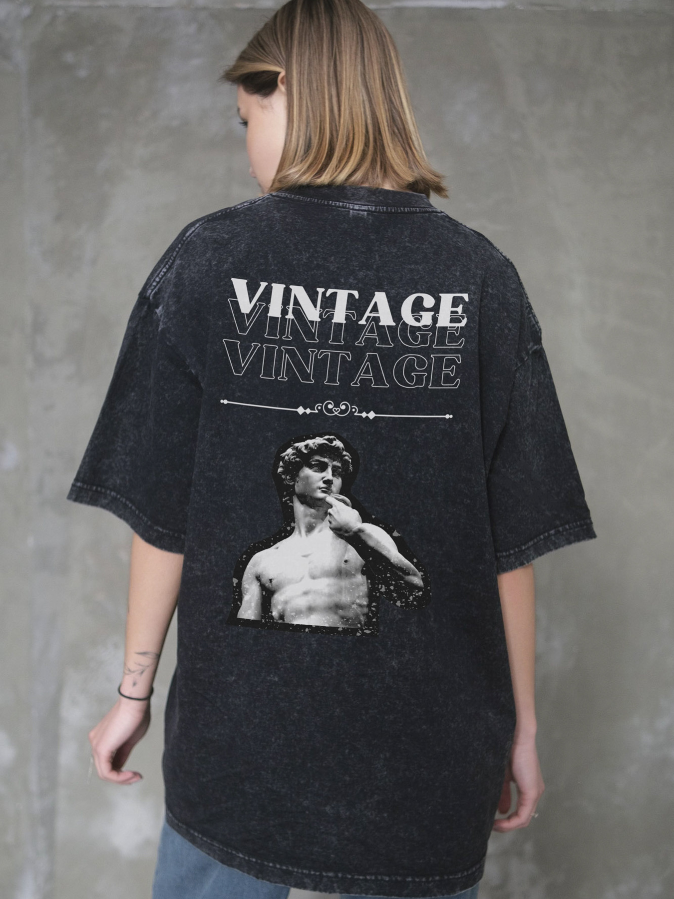 Жіноча Виварена Оверсайз Футболка Without Washed З Принтом Vintage Black модель 8056165 Фото