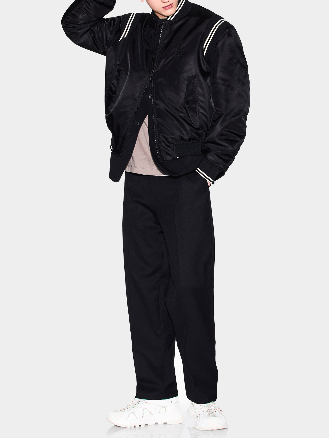 Куртки и дубленки Armani Exchange модель XM002017-AF19828-UC001 Фото