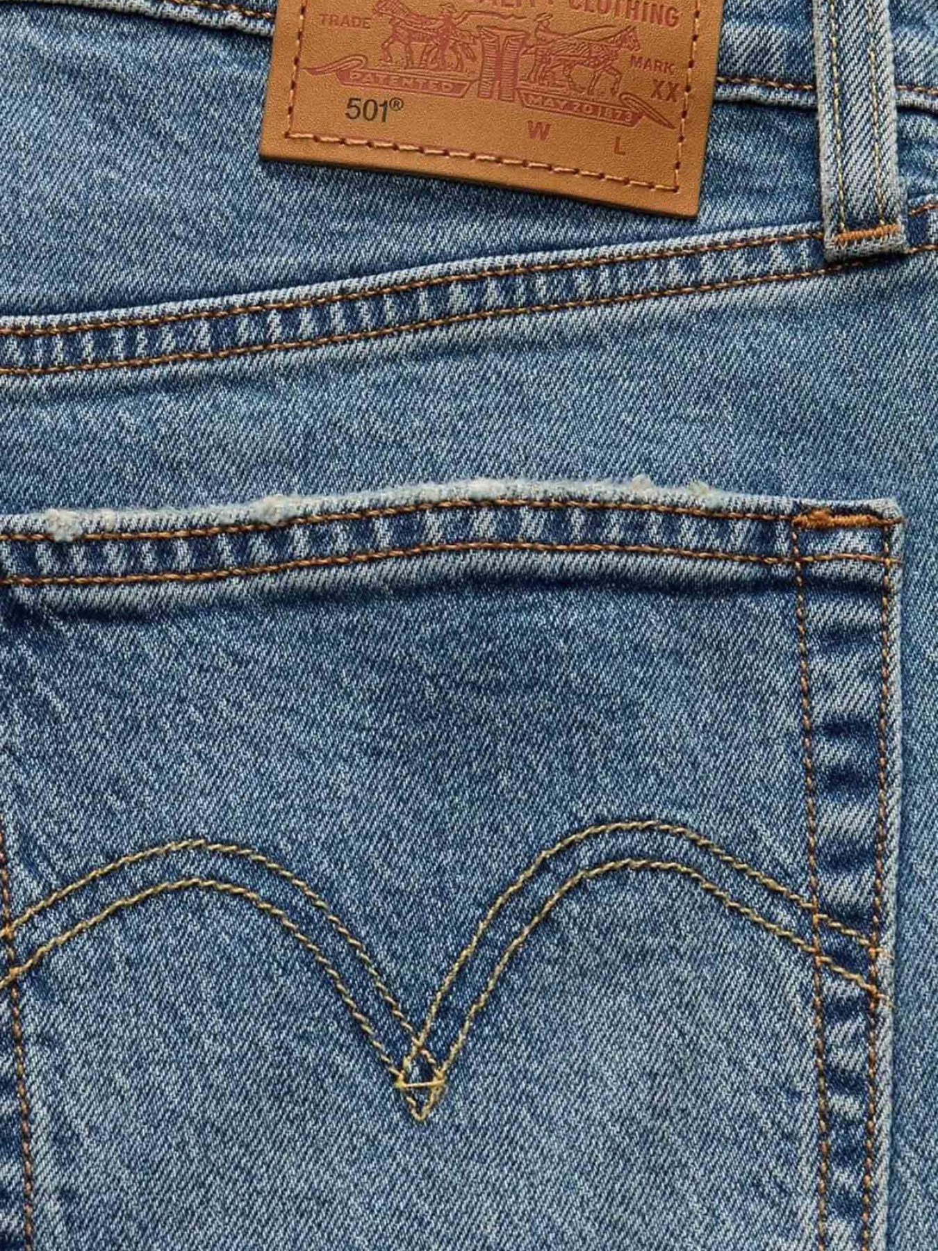Джинсы мом Levi's модель A8746;0005 Фото