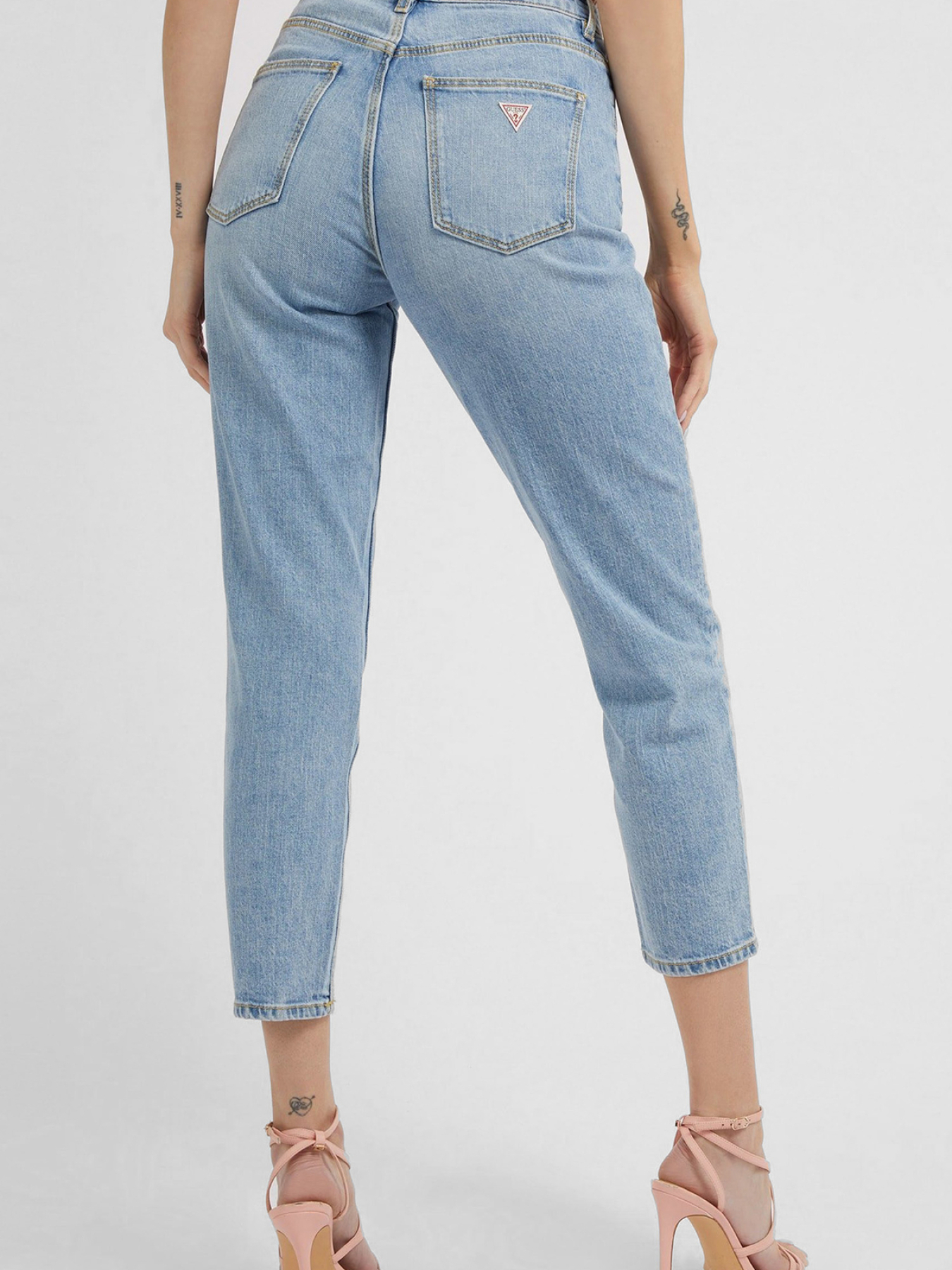 Женские голубые джинсы модель W2YA21.D4NH6;AULI Женские голубые джинсы модель W2YA21.D4NH6;AULI Фото