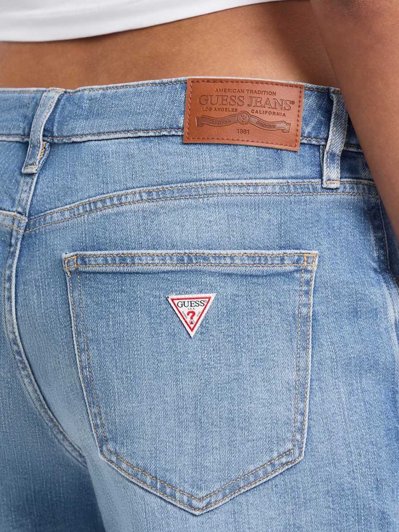 Прямі джинси Guess Jeans модель W5YA0I.D0022;GJGL Фото