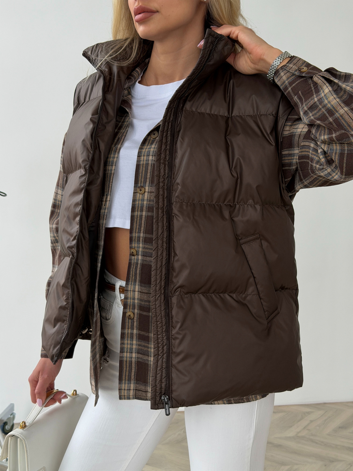 Куртки и дубленки Jadone Fashion модель Ayvi_chocolate Фото