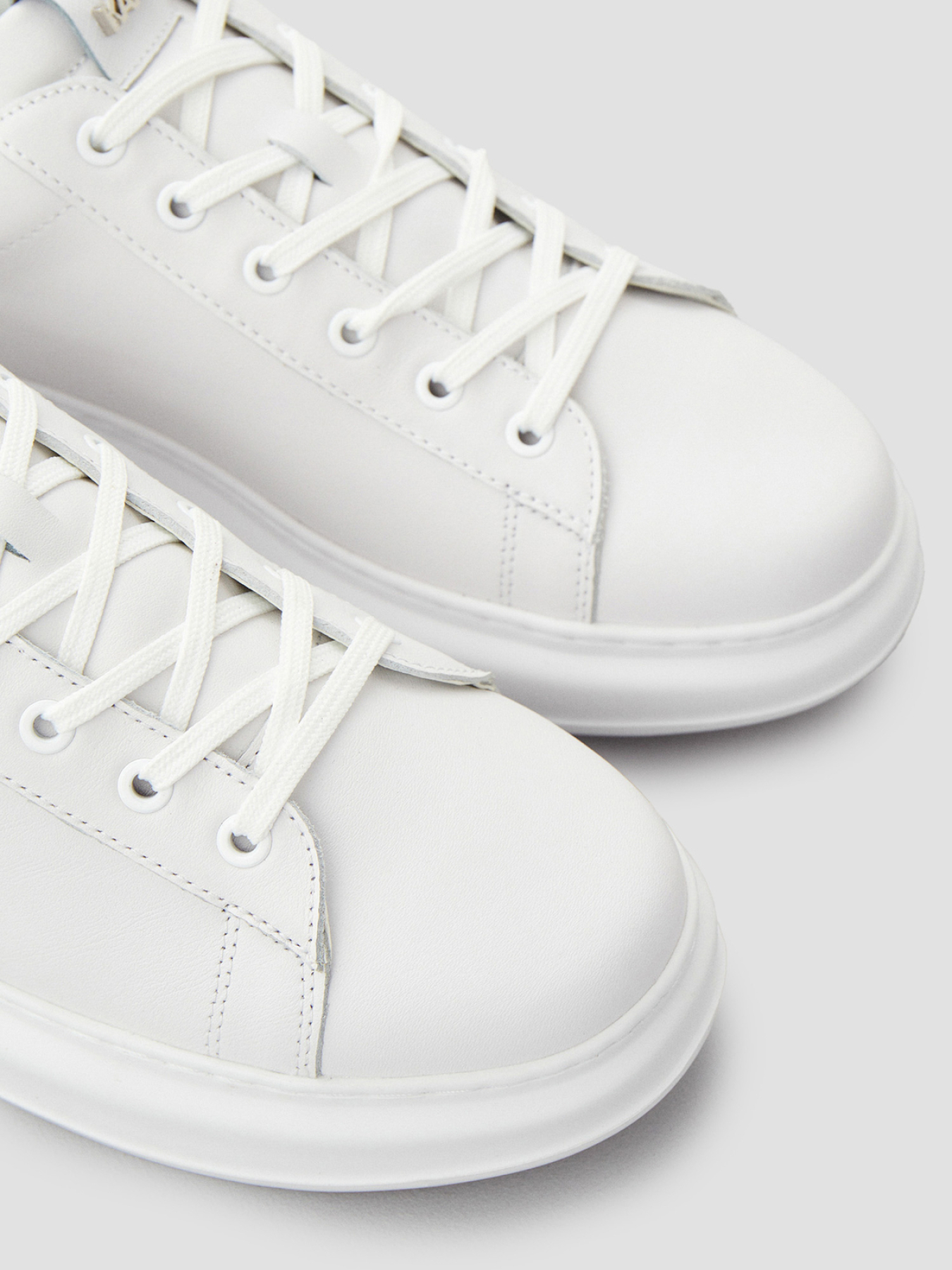 Мужские белые кожаные сникерcы модель 500470.855090;10 Фото