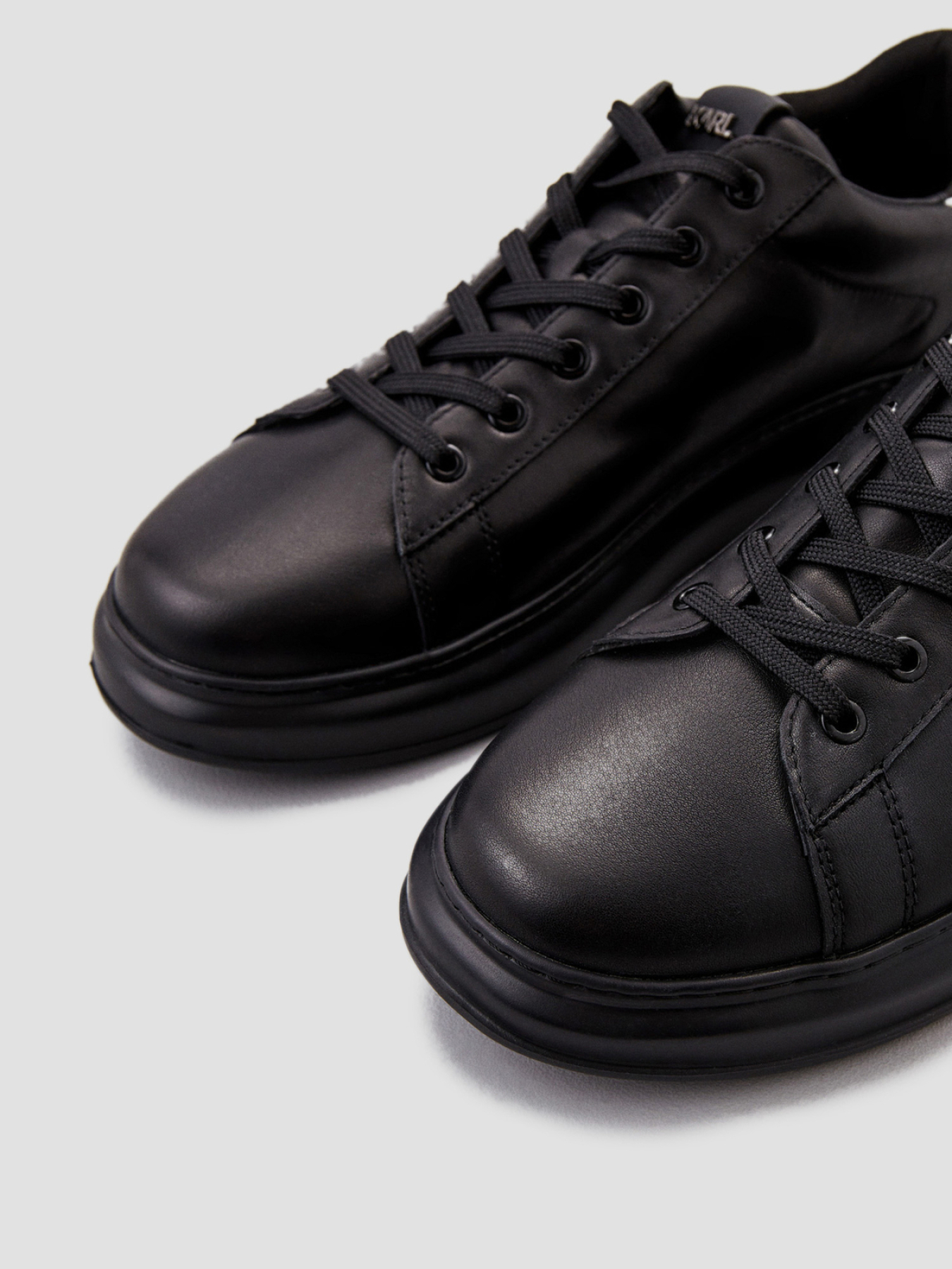 Мужские черные кожаные сникерcы модель 500470.855091;990 Фото