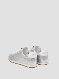 Жіночі сріблясті кросівки модель FLPTH2.FAM12;SILVE Фото