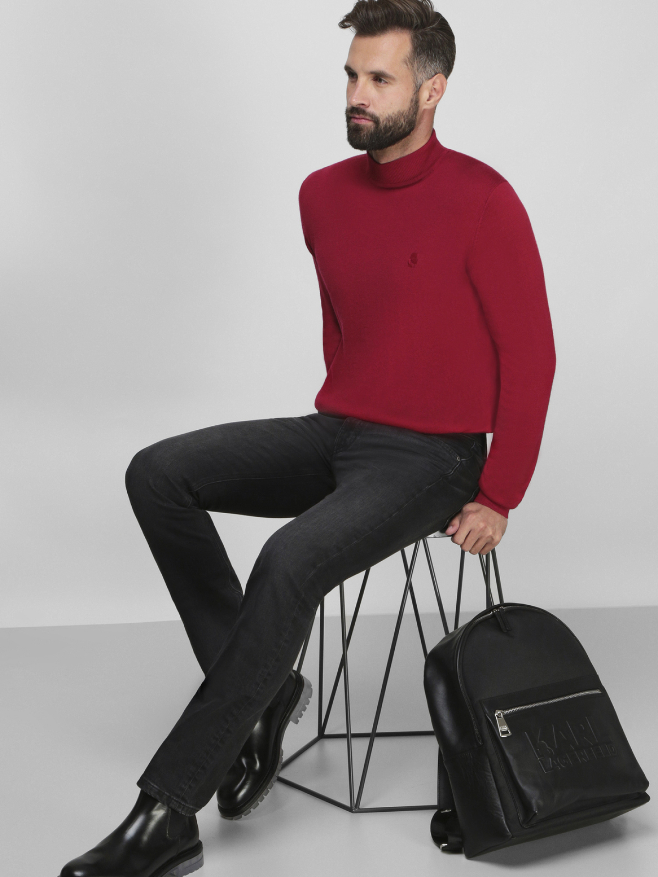 Чоловічі чорні джинси модель 500899.265840;990 Фото