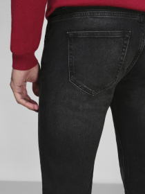 Чоловічі чорні джинси модель 500899.265840;990 Фото