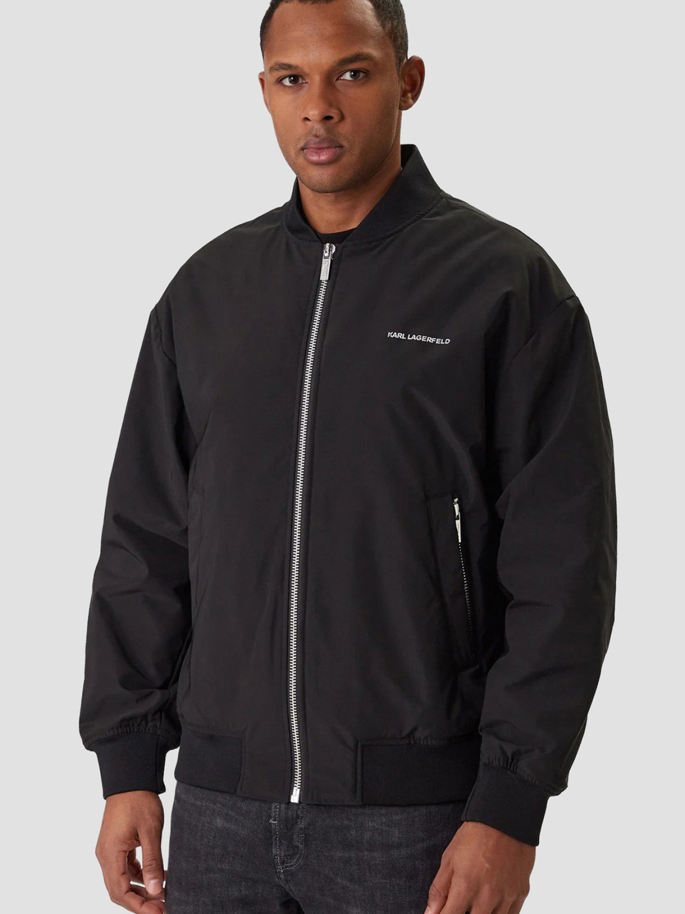 Мужская черная куртка модель 561533.505005;990 Фото