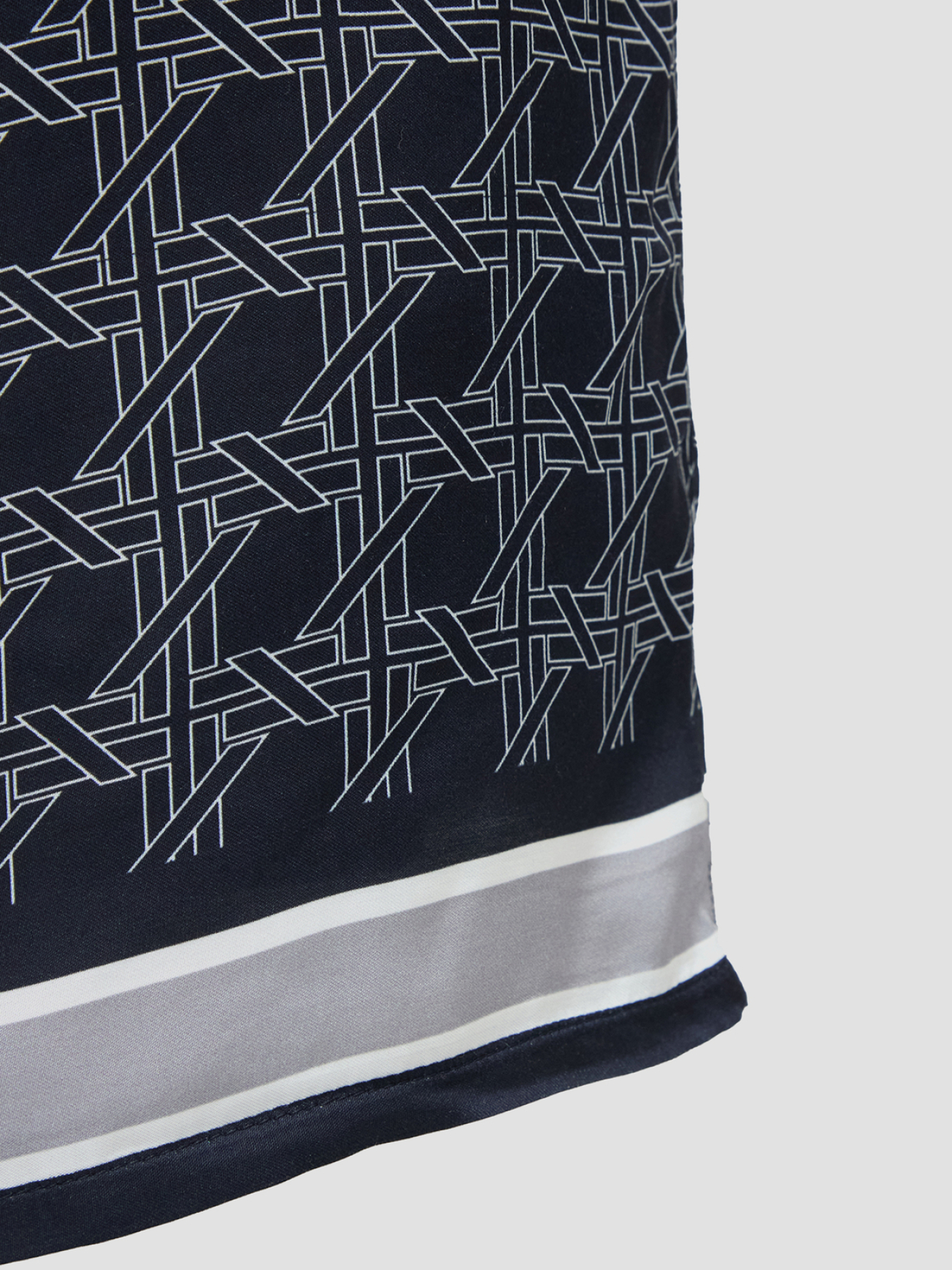 Повседневные шорты Karl Lagerfeld модель 561881.265702;690 Фото