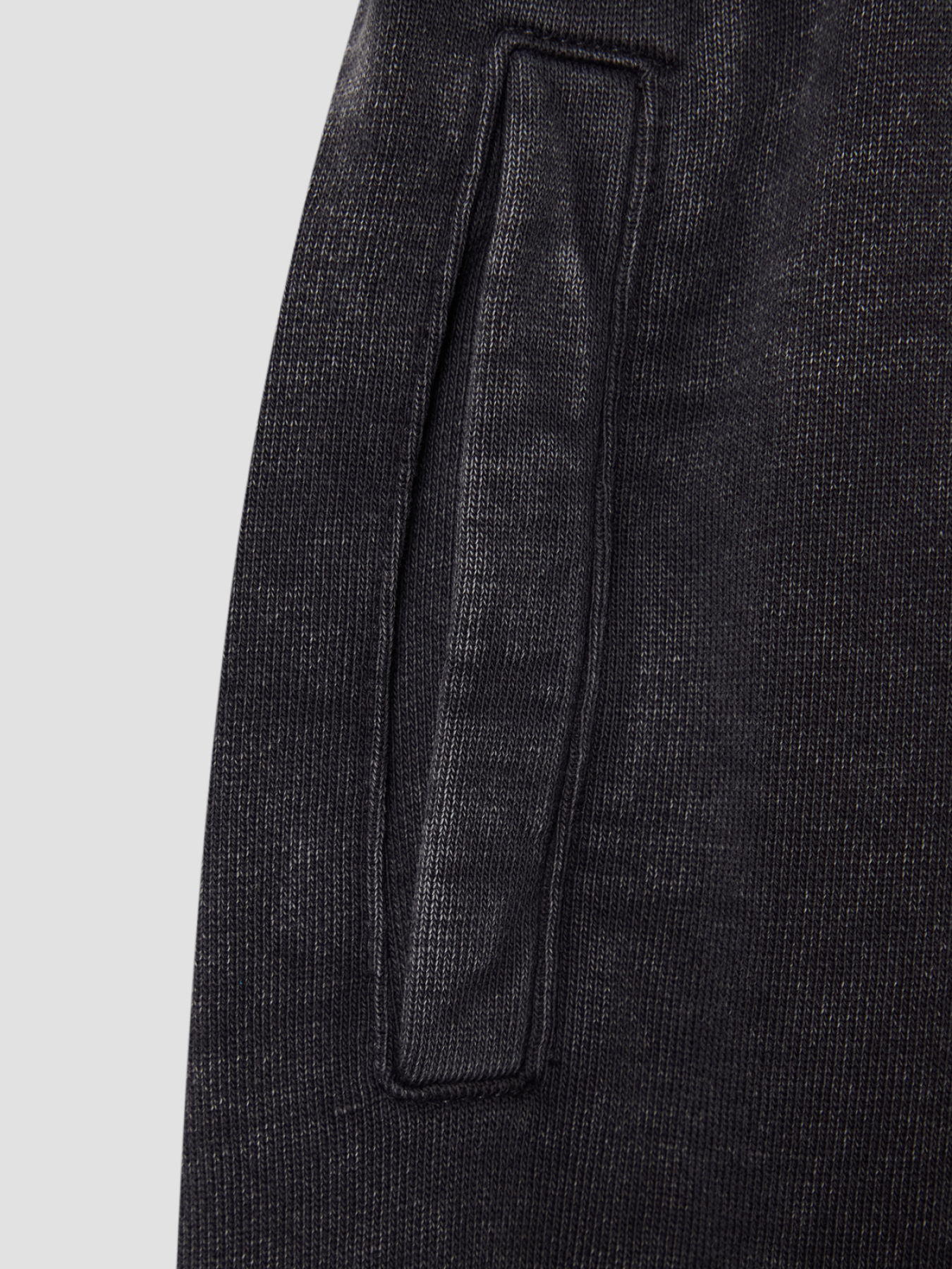 Спортивні штани GUESS Kids модель L6RB00.KAX74;JBLK Фото