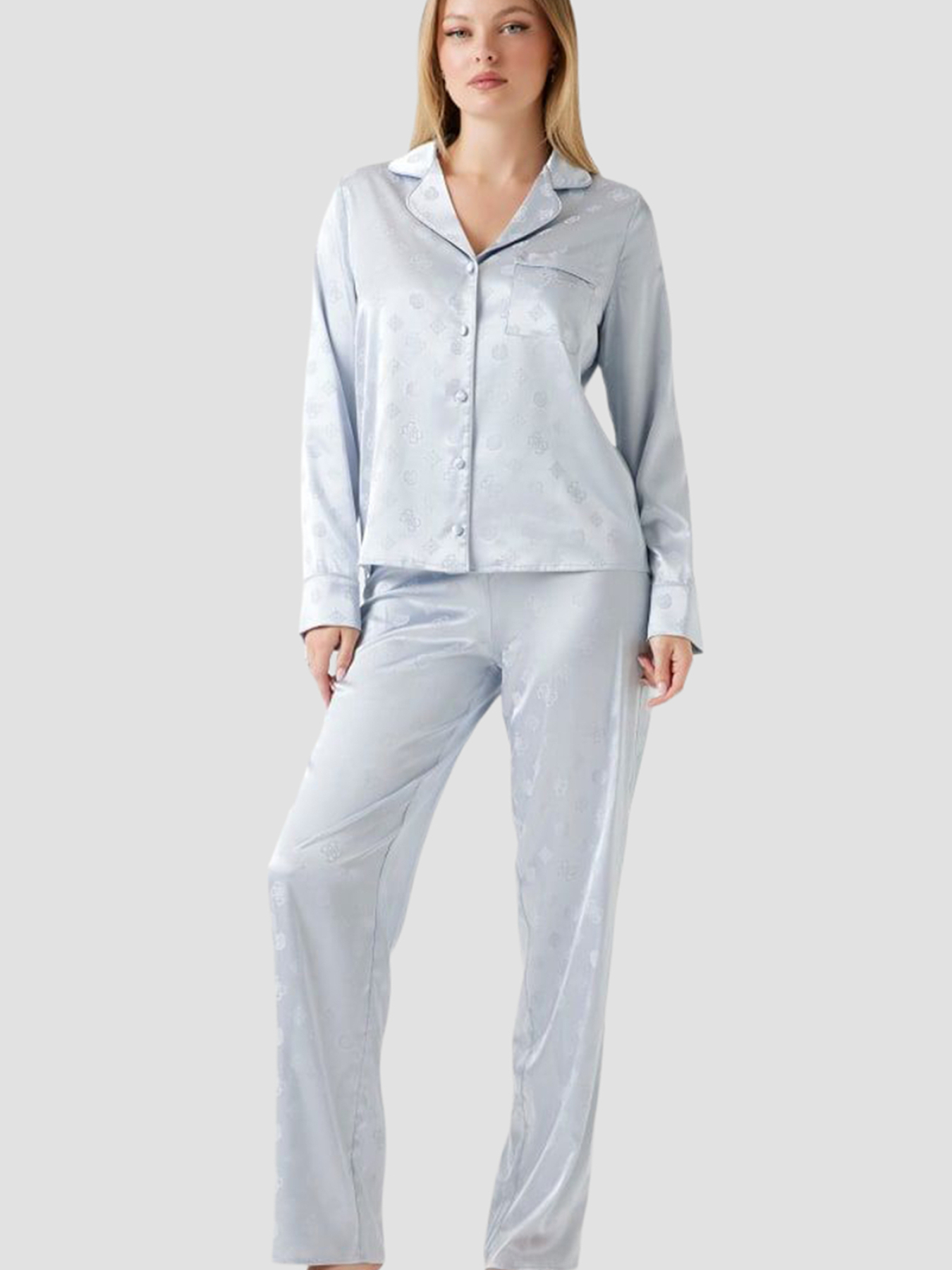 Жіноча блакитна піжама з візерунком (сорочка, брюки) модель O5BX05.W4732;FBCW Жіноча блакитна піжама з візерунком (сорочка, брюки) модель O5BX05.W4732;FBCW Фото
