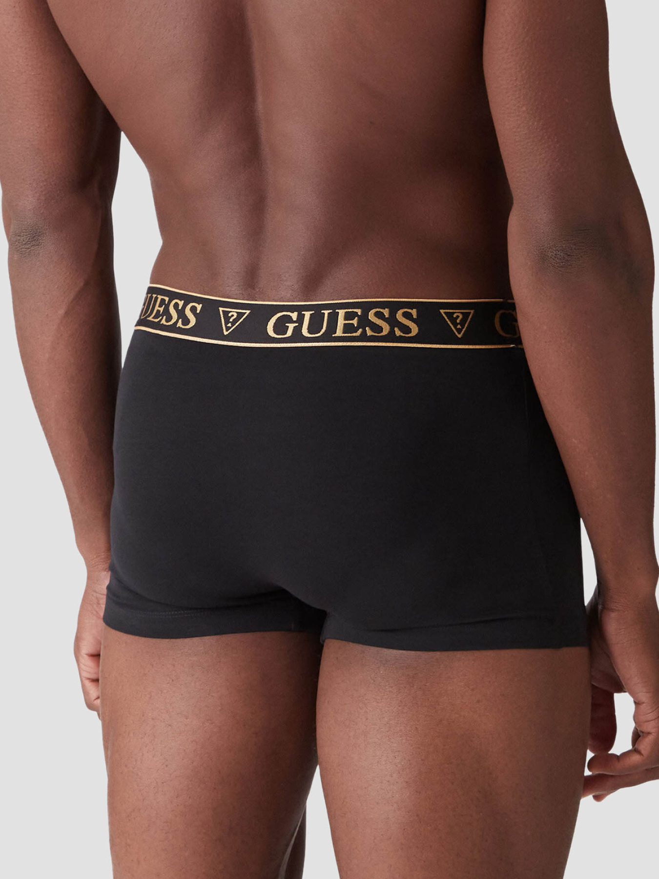 Трусы GUESS модель U5BG64.KCD31;JBLK Фото