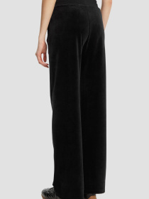 Женские черные спортивные брюки модель V3BB26.K0232;JBLK Женские черные спортивные брюки модель V3BB26.K0232;JBLK Фото