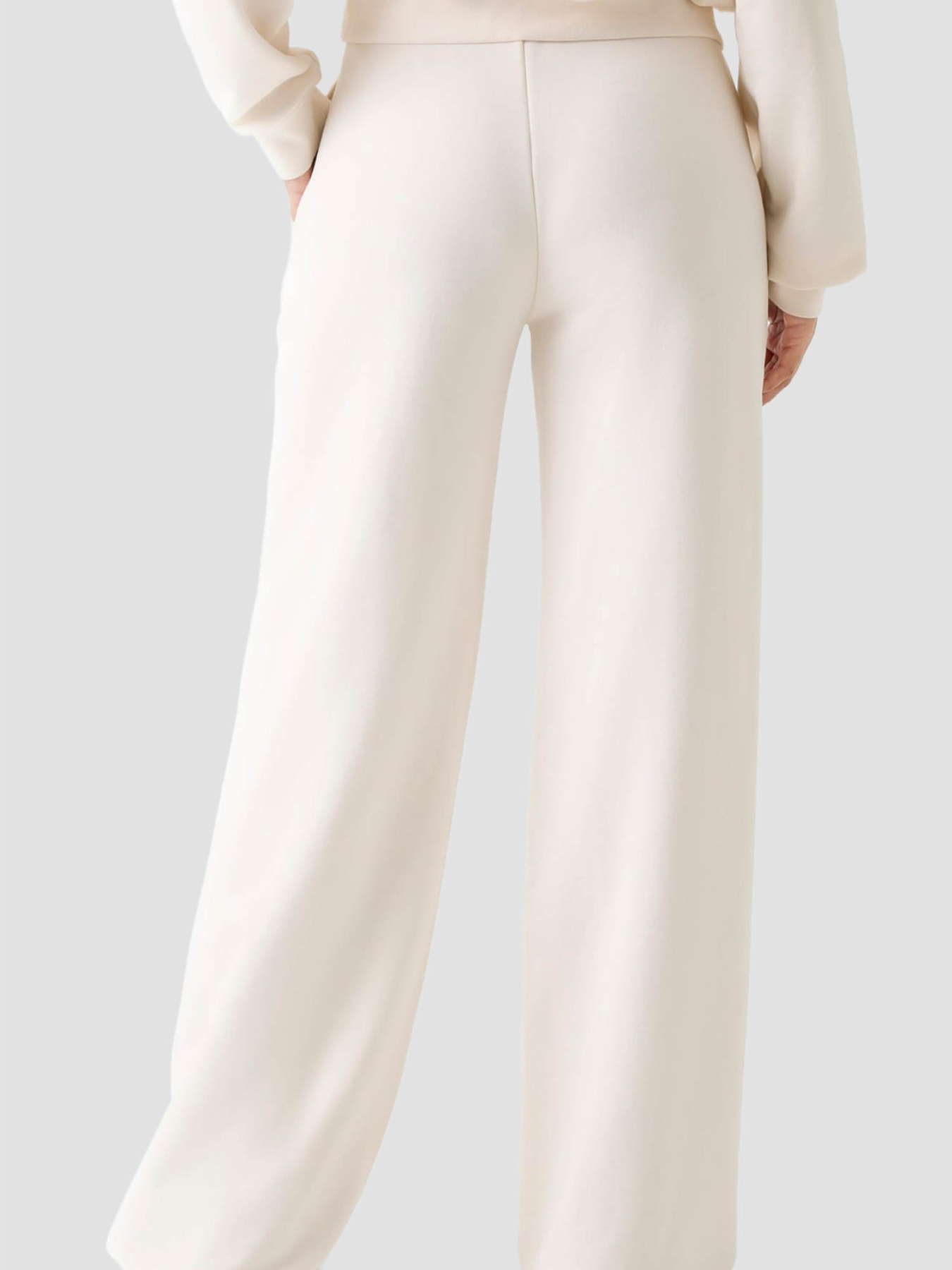 Женские белые брюки модель V6RB03.KD761;G012 Фото