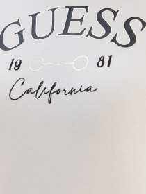Футболка GUESS модель V6RI02.J1314;G011 Фото