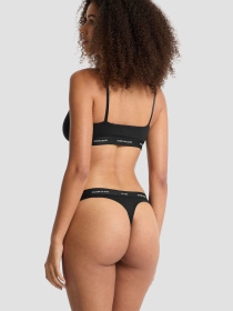 Женский черный бюстгальтер модель W4BZ32.KBBU1;JBLK Фото