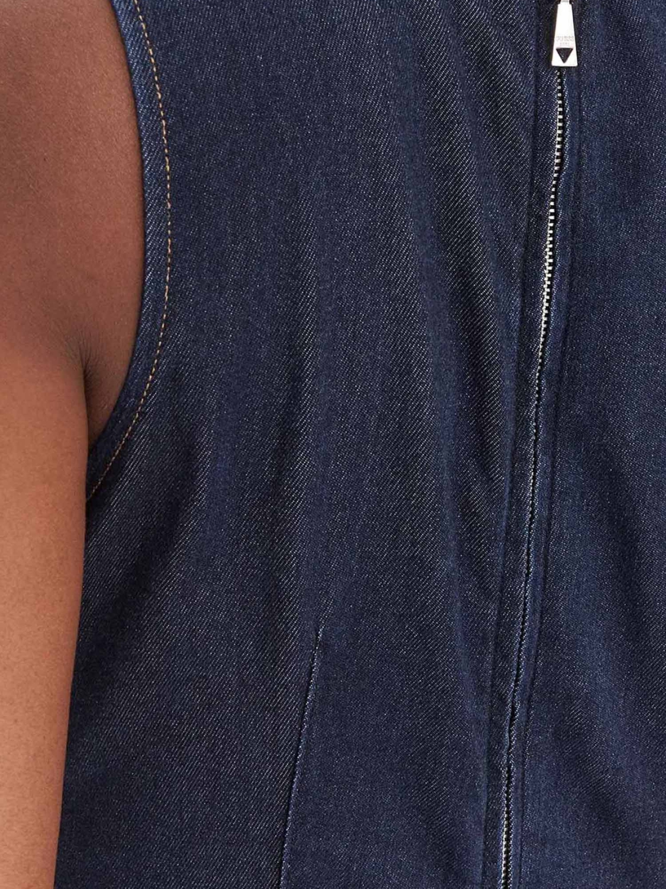 Женское темно-синее джинсовое платье модель W6RK72.D6980;OKLN Фото